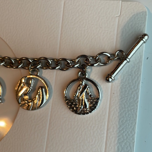 Miracles of Christ heavy sterling silver reversible seven charm bracelet - Picture 6 of 16